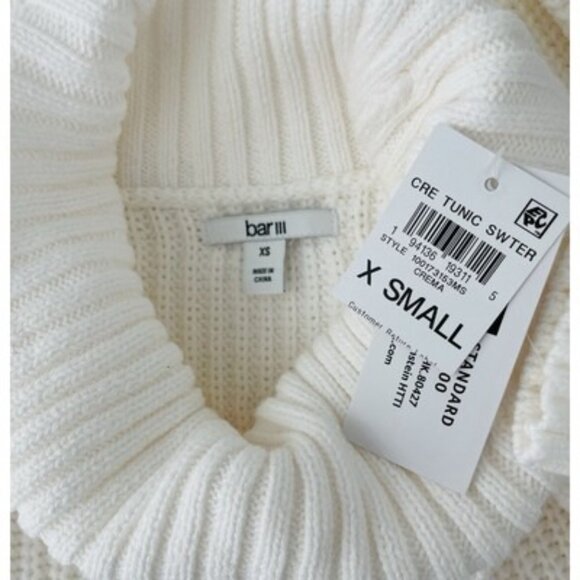 bar III Womens Crema Turtle Neck Cold Shoulder Pullover Sweater Size XS NWT - Picture 4 of 6